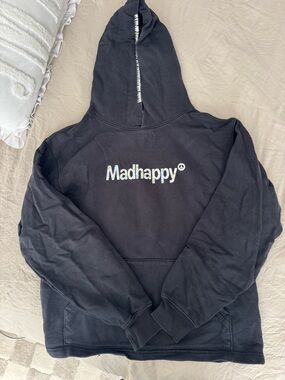 MADHAPPY BLACK SWEATSHIRT WITH METALLIC WRITING